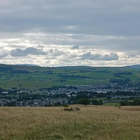 Διαμέρισμα Arthurs -charming Courtyard In The Heart Of Kendal, The District Κένταλ