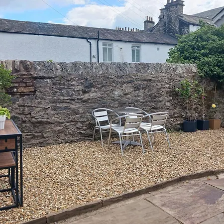 Arthurs -charming Courtyard In The Heart Of Kendal, The District